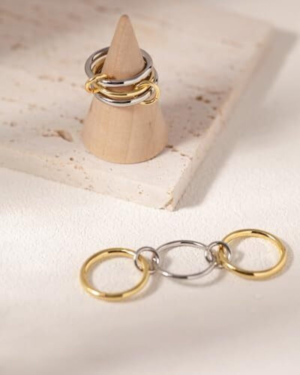 4831 Stackable Gold Rings 18K Gold Plated Interlocking Ring Stack Set Gold - Picture 5 of 7